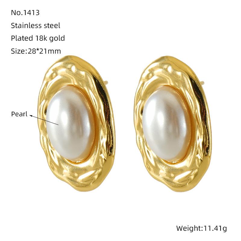 

Fashion retro love shape oval titanium steel pearl stud earrings temperament design sense light luxury stainless steel earrings