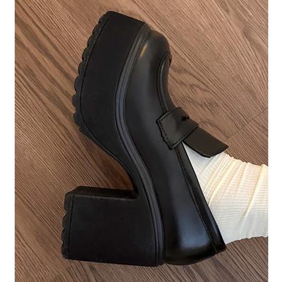Retro Mary Jane kleine Lederschuhe für Damen neuer Frühling dicke Sohlen erhöhen ein Pedal