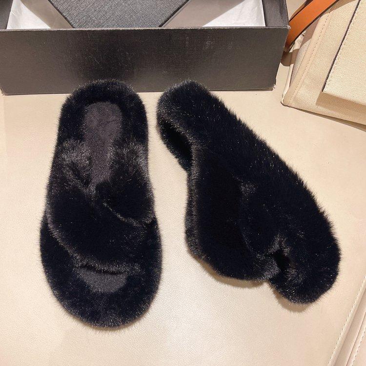 

Summer thick-bottomed fluffy slippers women wear autumn new flip-flops 35 чорний