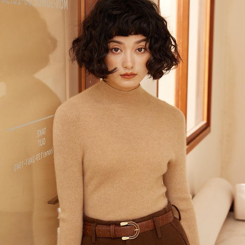 Premium Autumn/Winter Cashmere Knit Top: Soft, Smooth, Half-High Collar Sweater