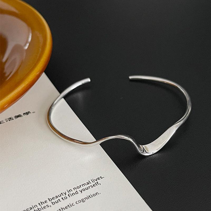 S925 Silver Simple Wave Bangle: Women's Fashion, Cold Style Hip Hop Jewelry Trend