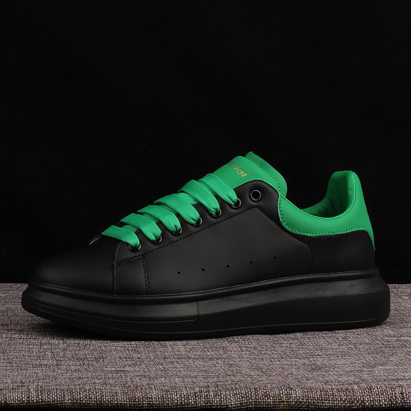 

Мужские и женские маленькие белые туфли. Повседневная обувь на платформе. Мужские кроссовки. Модная обувь. Женские туфли для скейтборда. Туфли на мягкой подошве. 44