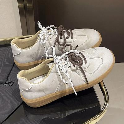 Fashion Retro Luxury Leather Board Shoes for Women Designer Lightweight Women's Flat Shoes Fashion Casual Sports Zapatos De Mujer