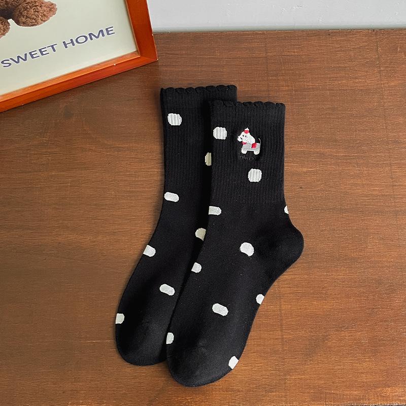 Female Spring and Autumn Lovely Polka Dot Lovely Embroidered Cartoon Dog In Tube Cotton Socks