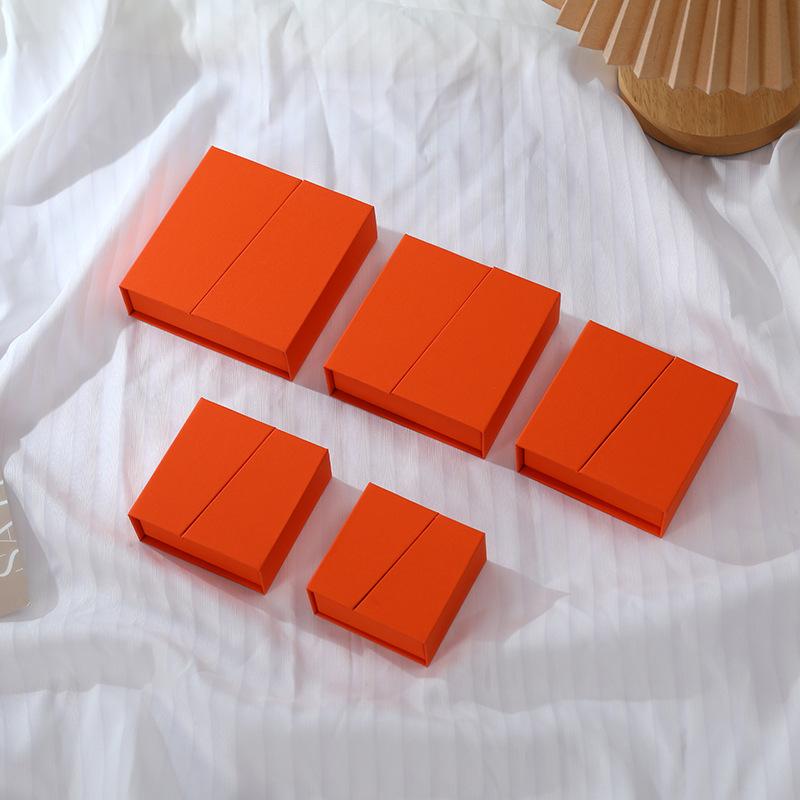 Folio Flip Jewelry Packaging Box Earring Necklace Ring Jewelry Organizer Box Thick Kraft Paper Jewelry Box