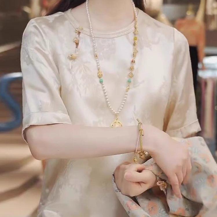 

Crew neck short-sleeved shirt women s summer new fashion t-shirt shirt women s top 3XL (recommended 138-75kg)