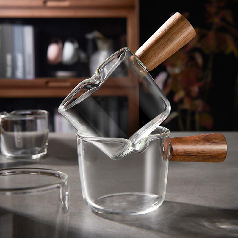 2Pcs Glass Sauce Dish Mini Glass Milk Cup Multi-function Gravy Boats Small Vinegar Soy Sauce Pitcher Cup Creamer Jug Tableware