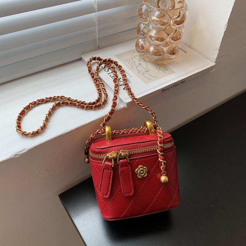 Nische Mini kleine Tasche Damen neue Mode Diamantkette Schulter Umhängetasche Lippenstiftbox Tasche