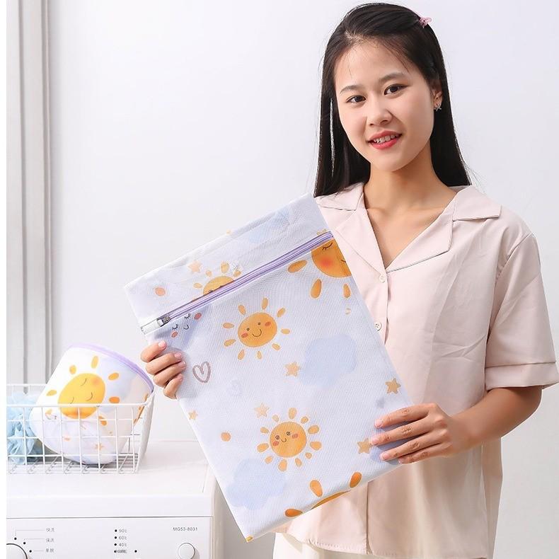 Sada sáčků na praní ze síťoviny s potiskem pro jemné prádlo – válcové sáčky na podprsenku a prádlo