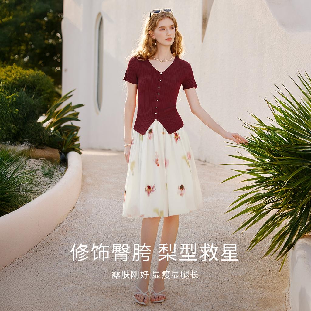 Artistic style crotch covering printed skirt
