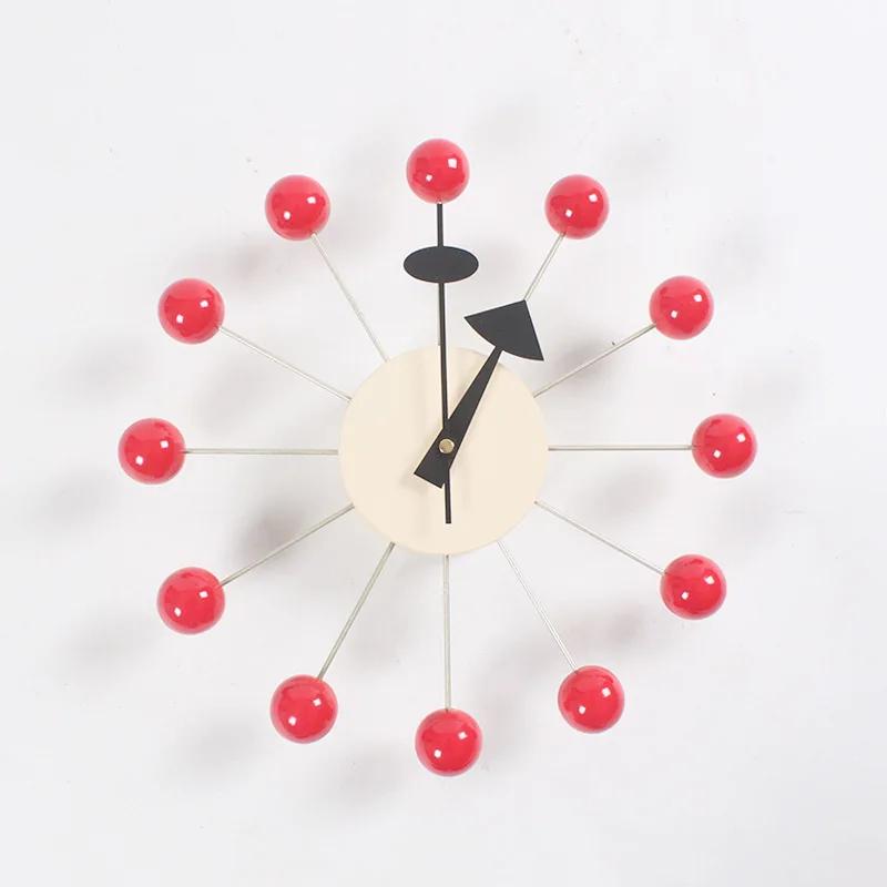 Luxury Metal Wall Clocks Minimalist Quartz Elegant Aesthetic Clock Wall Unique Modern Watches Decoration Clocks Bedroom