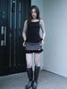 Eogeulliswedou Striped Frill Contrast Sleeveless (Black)