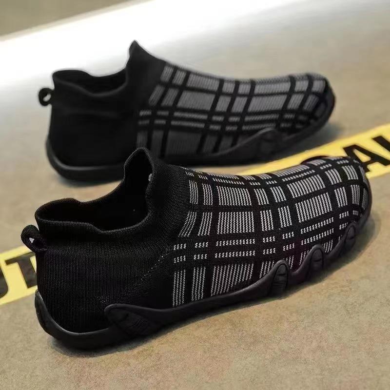 New men's casual shoes summer fashion one-pedal fly-woven breathable soft-soled wear-resistant socks shoes
