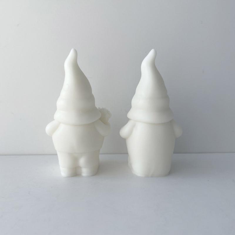 Gnome Candle Silicone Mould Cute Valentines Heart Dwarf Plaster Silicone Mold Old Man Ornaments Mold for DIY Crafts