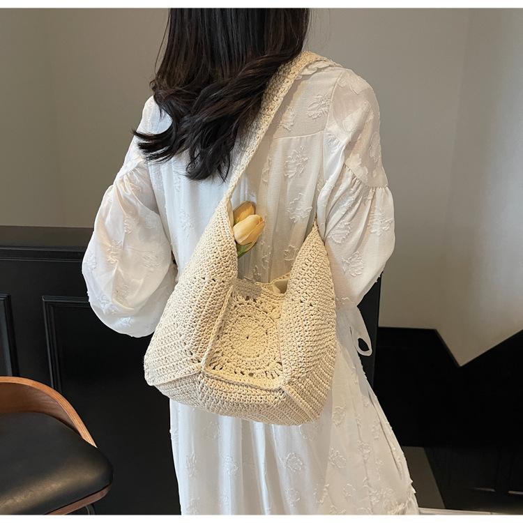Fashion Woven Bag Women's New Large-capacity Seaside Vacation Beach Bag Woven Straw Tote Bag for Women