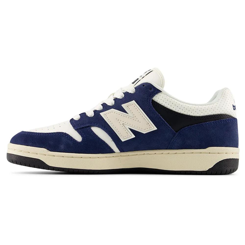 New Balance Classic Hoops Sneakers