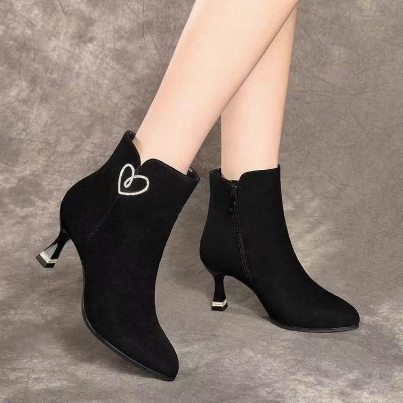 New and Elegant Matte Soft Leather Fashion Women's Boots and Shoes