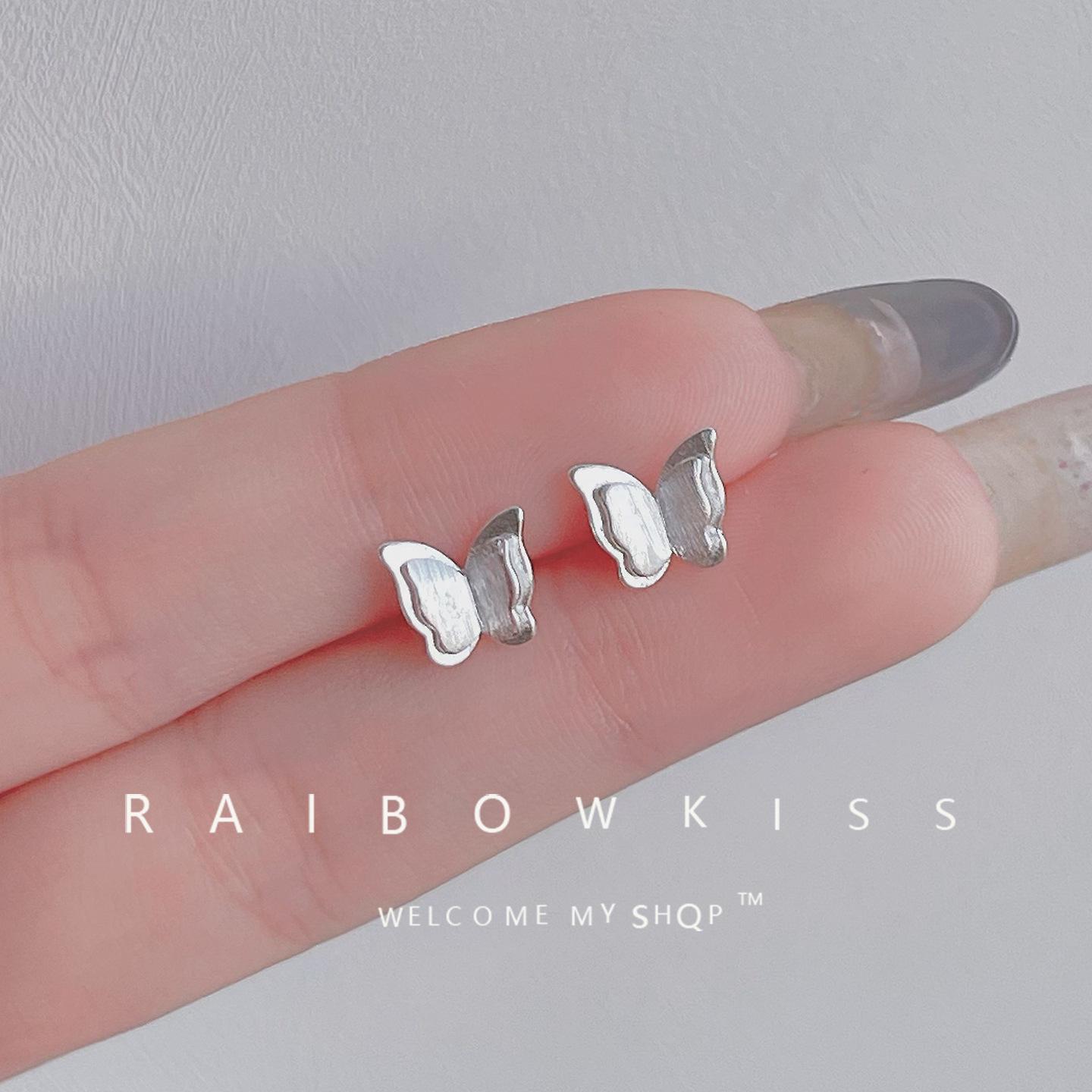 

Сережки-метелики в корейському стилі для жінок - унікальний та модний дизайн