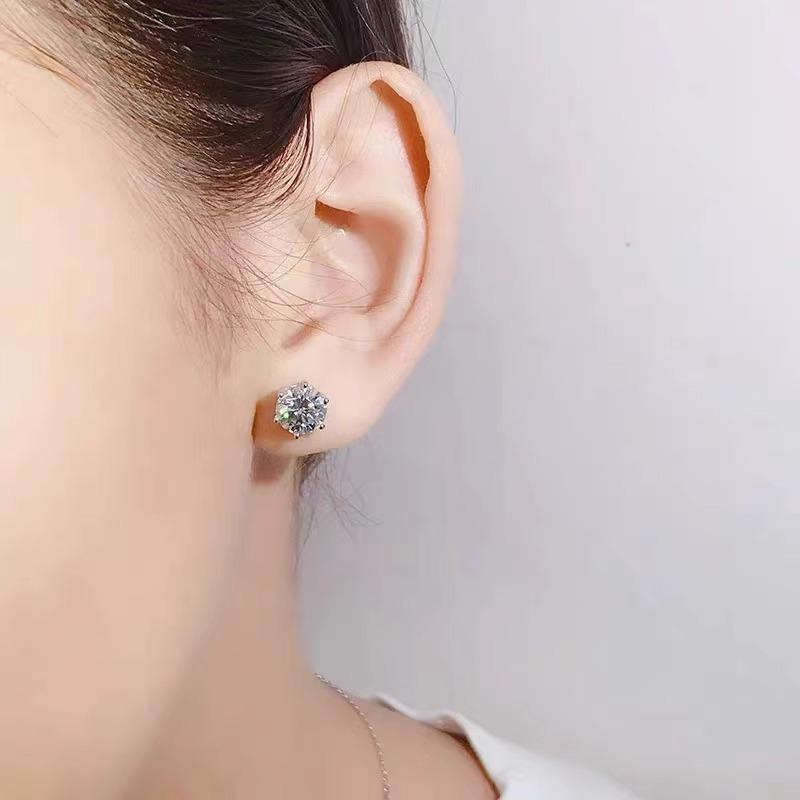 Best-selling 1 Carat D Color Moissanite Six-Claw S925 Sterling Silver Stud Earrings with Threaded Back