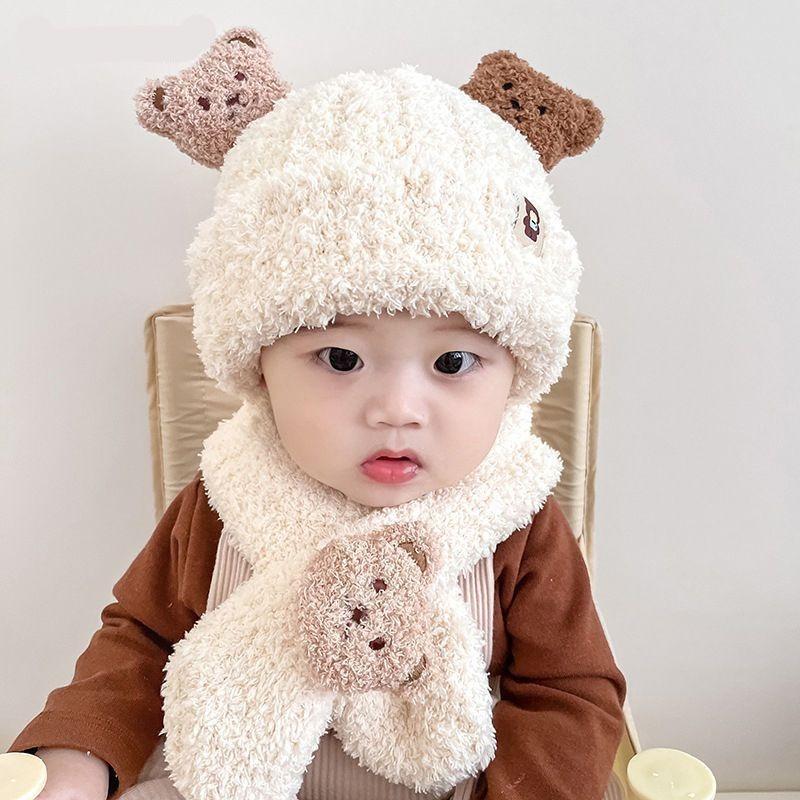 Autumn and winter baby hat scarf two-piece set super cute children's knitted tire hat bear warm ear hat