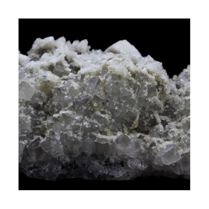 Pierres et Minéraux. Baryte + Fluorite + Quartz + Sphalerite. 1320.0 ct. Fontsante, Var, France..