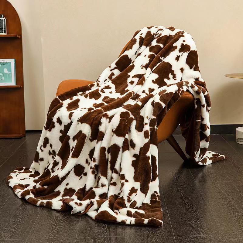 G5Zins Double Layer Cow Print Flannel Blanket for Dorm, Office, Nap, or Sofa Use