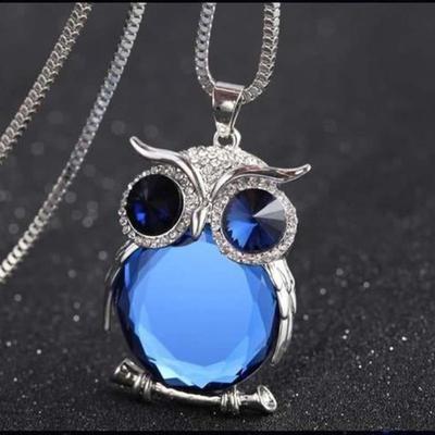 Neue Vintage Eule Design Strasssteine Kristall Anhänger Halskette für Damen Pullover Kette Halsketten Schmuck Kleidung Accessoires Geschenke