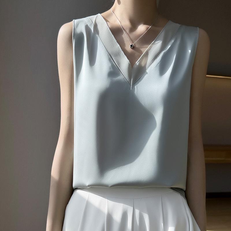 

Женская шелковая майка на V-образном вырезе - Летняя сетчатая и атласная майка для дома Medium