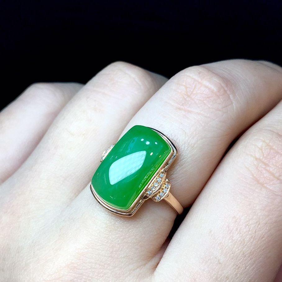 New in Natural Jade Chalcedony Ring Vintage Classic Green Square  Rings for Women Fashion Chinese Style Charm Banquet Jewelry