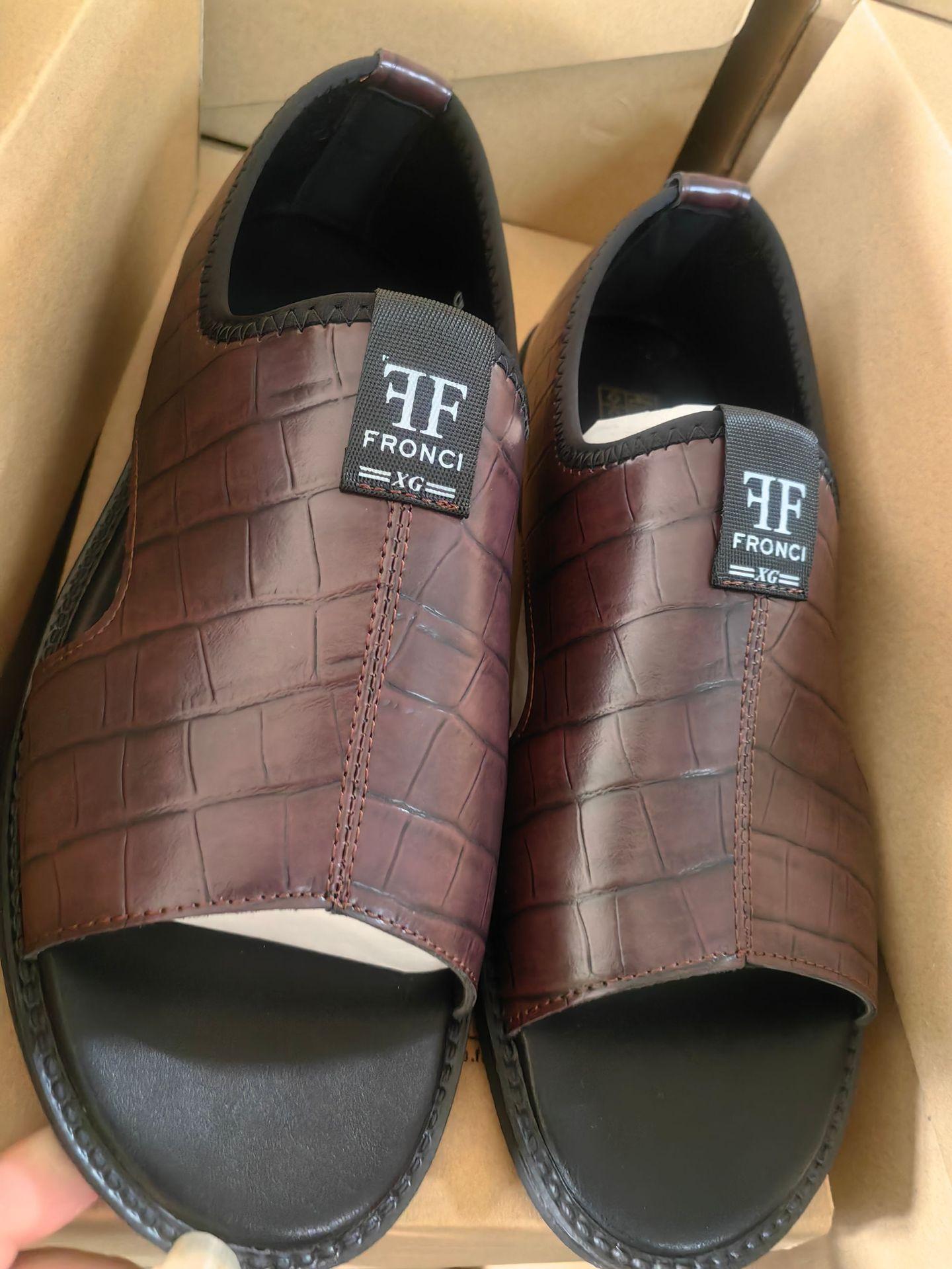 

Мужские сандалии с тиснением, трендовые, большого размера, повседневные, нескользящие, дышащие, римские пляжные туфли, склад 48