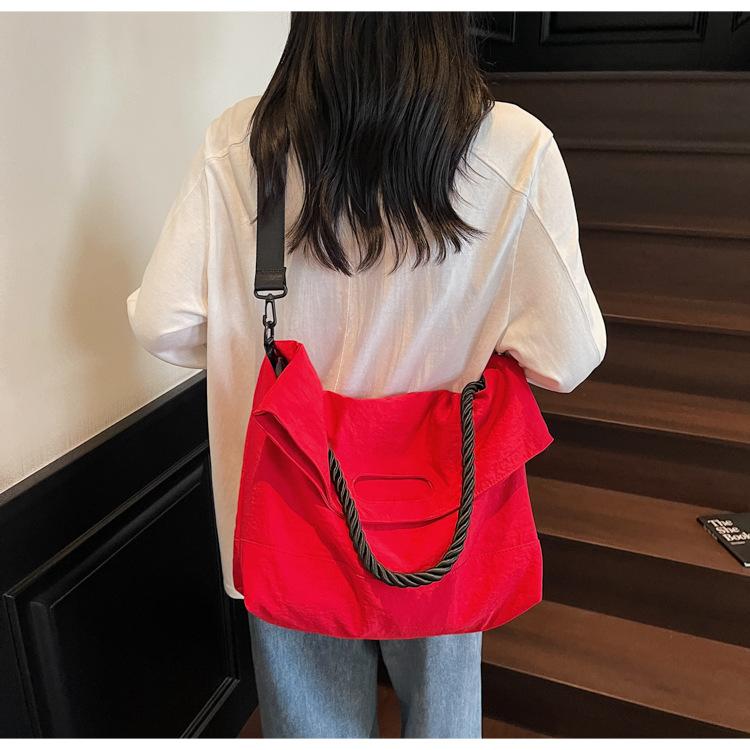 Large-capacity student bag women's new broadband messenger bag high-end fashion versatile tote bag