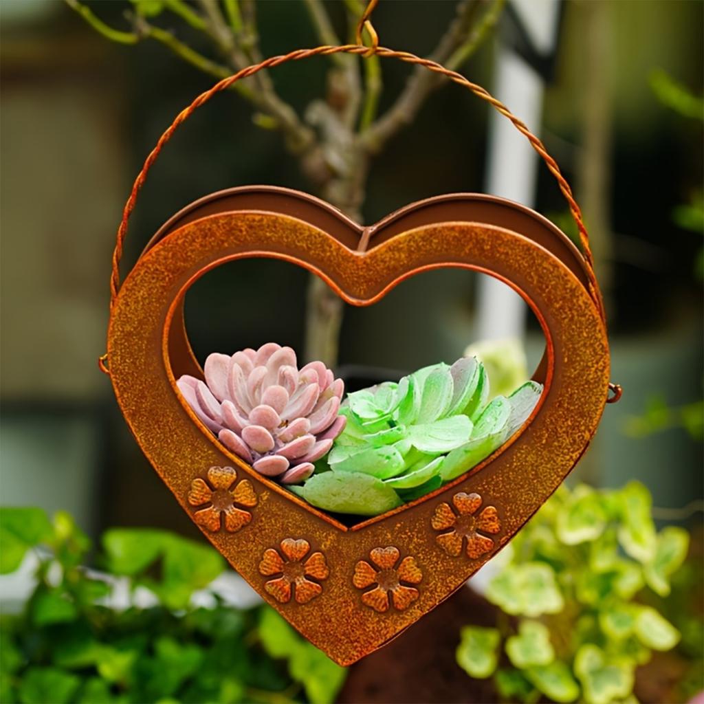 Elegant Heart Shape Plant Hanger for Indoor Outdoor Use Hanging Flower Pot with Hook for Home and Office Plant Display