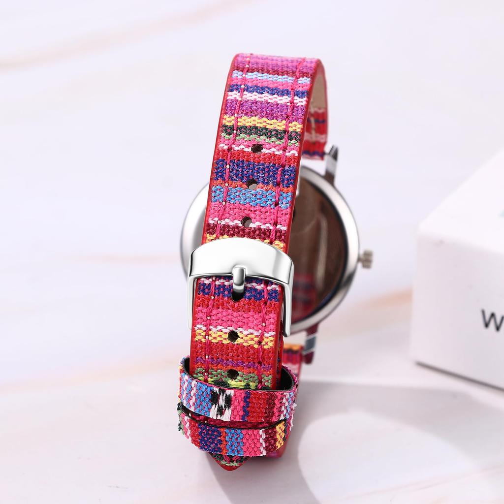 Round Wristwatch with Braided Strap and Waterproof Bohemian Floral Genuine Casual Analog Quartz Adjustable Stylish Popular Fashion Watch Perfect Gift