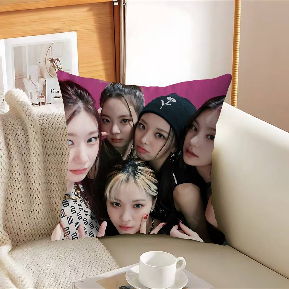 KPOP Group-I-ITZYS Office Cushion Pillowcase Car Cushion Cover45X45CM Lumbar Pillowcase Sofa Pillowcover