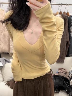 Yellow Cashmere Brushed V-Neck Slim-Fit Long-Sleeve Base Shirt for Women