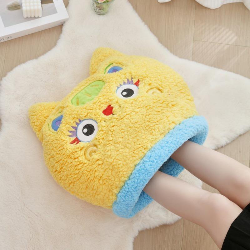 Lamb wool floor socks children's cartoon embroidery foot warm home sleep socks autumn and winter fleece thickened warm confinement socks