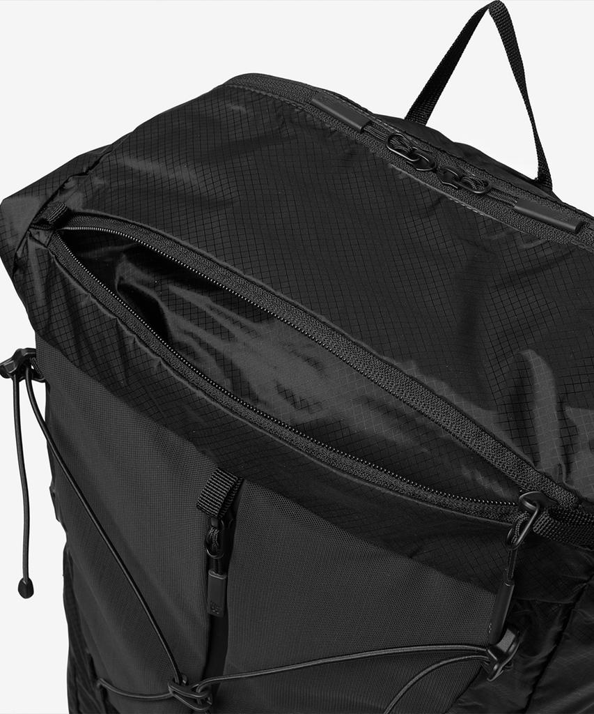 New Balance Nbgcgf1208 / Light Trail Backpack (Black)