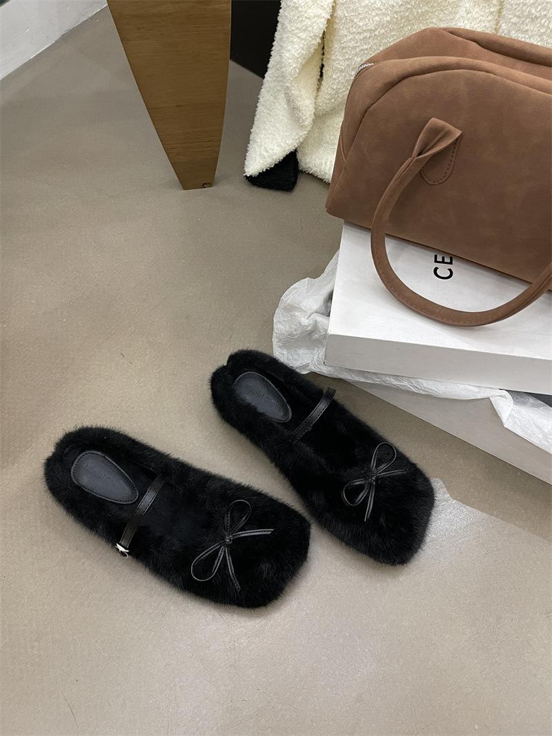 

2025 autumn and winter new velvet inner height increase bag head half drag women one pedal lazy gentle evening wool cotton slippers 35