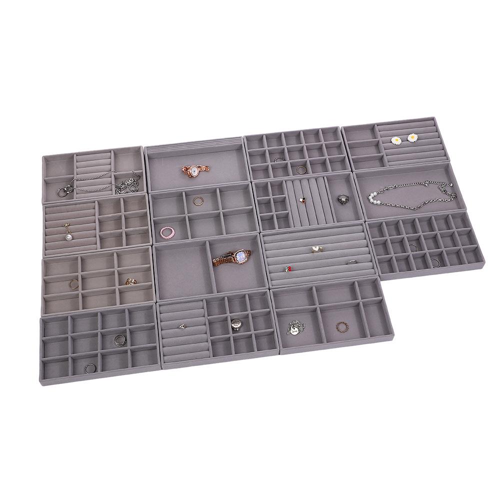 Velvet Jewelry Box – Ring and Earring Tray with Bracelet Compartment