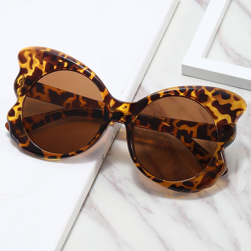 Exaggerate Butterfly Sunglasses Women Round Vintage Brand Designer Cool Sun Glasses for Women Shades Female Personality Eyewear