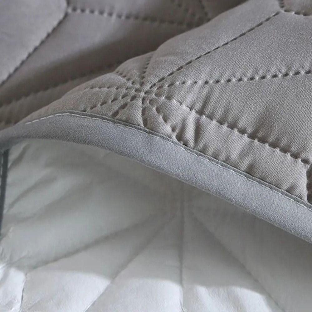 Non-slip Mattress Pad Anti Dust Bed Cover Protectors Pads Throw Mattress  Elderly