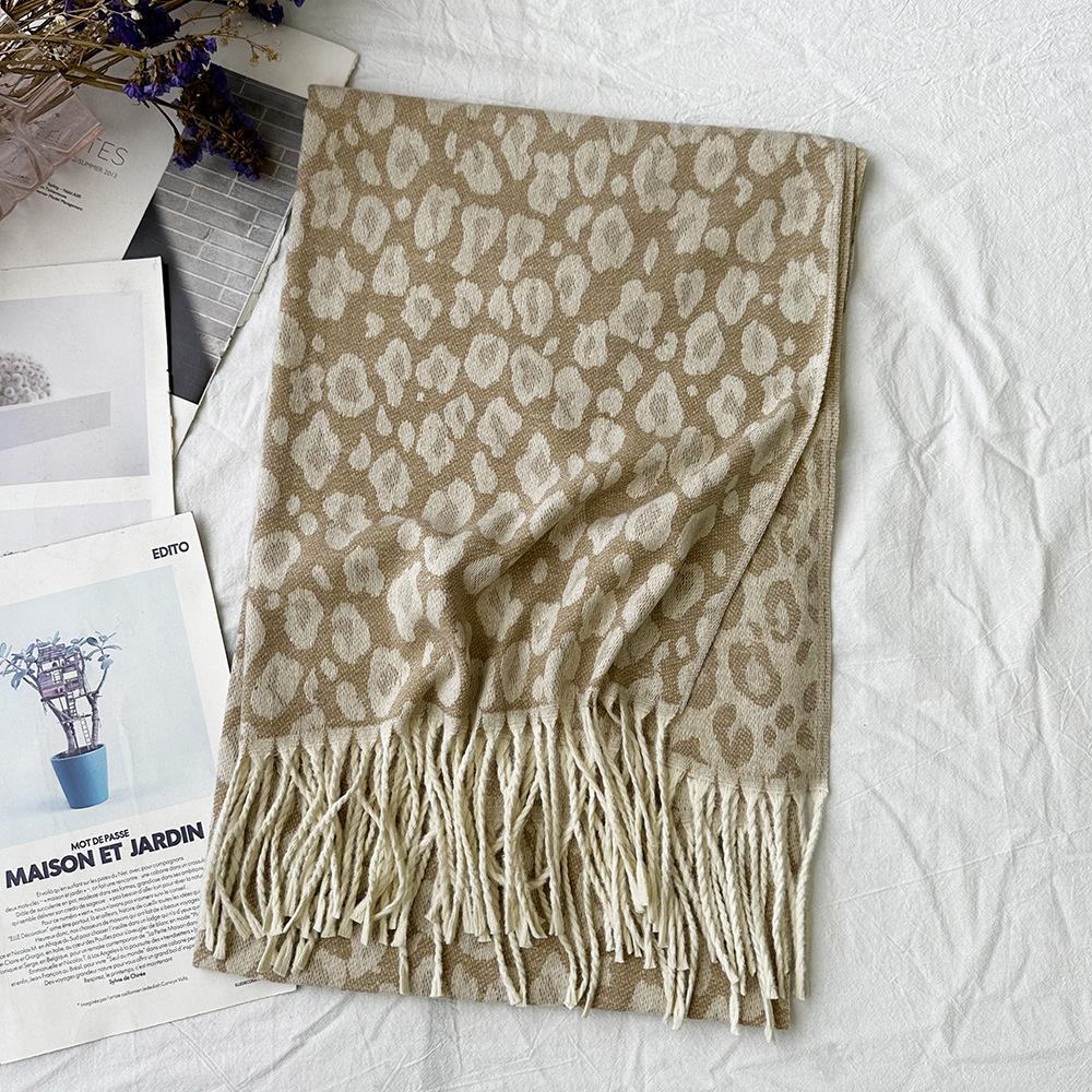 Long Tassel Imitation Cashmere Scarf and Shawl with High End Feel. New Lotus Warm Long Scarf for Autumn and Winter.
