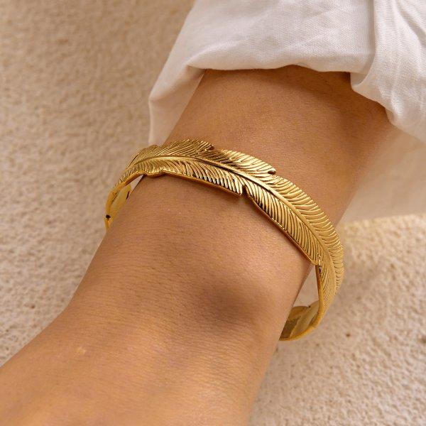 

Stainless Steel Feather Texture Cuff Bangle Vintage Open Bracelet For Women Unique Metal Wrist Jewelry Accessories