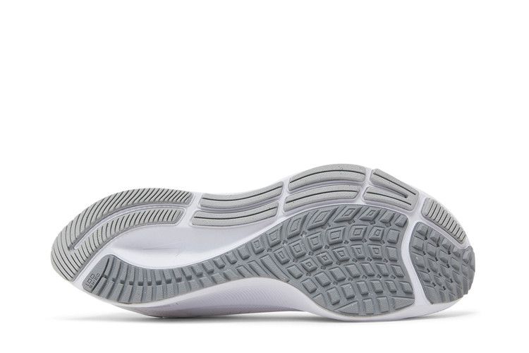 Nike Wmns Air Zoom Pegasus 38 'White Metallic Silver'