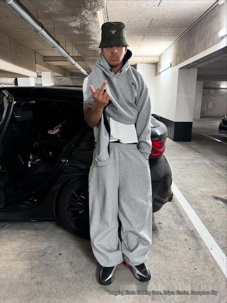 Mertra barevná tepláková souprava: Set s mikinou s kapucí a volnými sportovními kalhotami