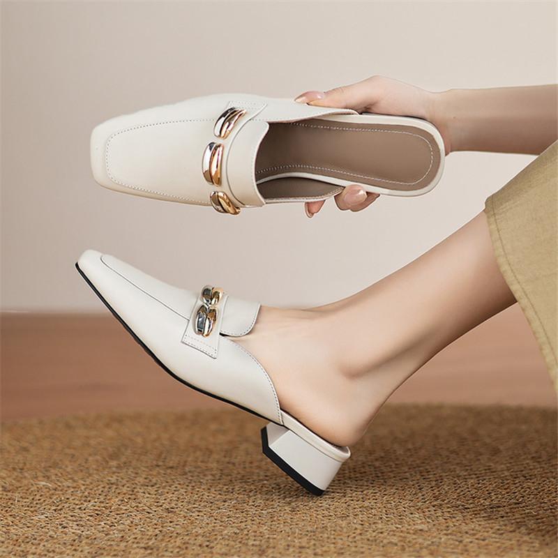 Fashion New Summer Slippers Genuine Leather Slippers for Women Fashion Metal Decoration Square Toe Low Heels Cover Toe Slippers Sandals