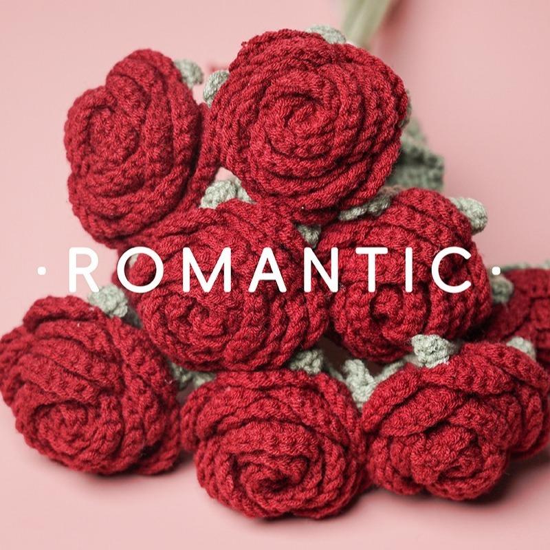 1Pcs Wine Red Handcrafted Knitted Rose Bunch for Valentine's Day - Romantic Wedding Decor Couple Gift