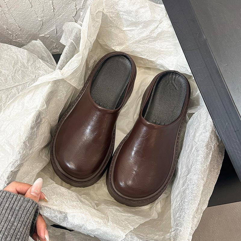 

Женские шлепанцы на толстой подошве с увеличением роста, летняя новинка 2025 года, суперпопулярные, как у интернет-знаменитостей, черные шлепанцы на высоком каблуке с полуподдержкой и закрытым носком 40 коричневый