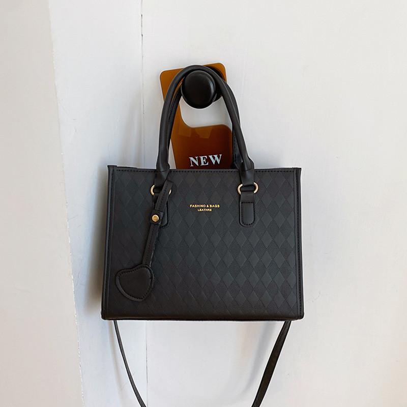 

Elegant Urban Small Square Bag For Women Pu Leather Shoulder Crossbody Purse чёрный