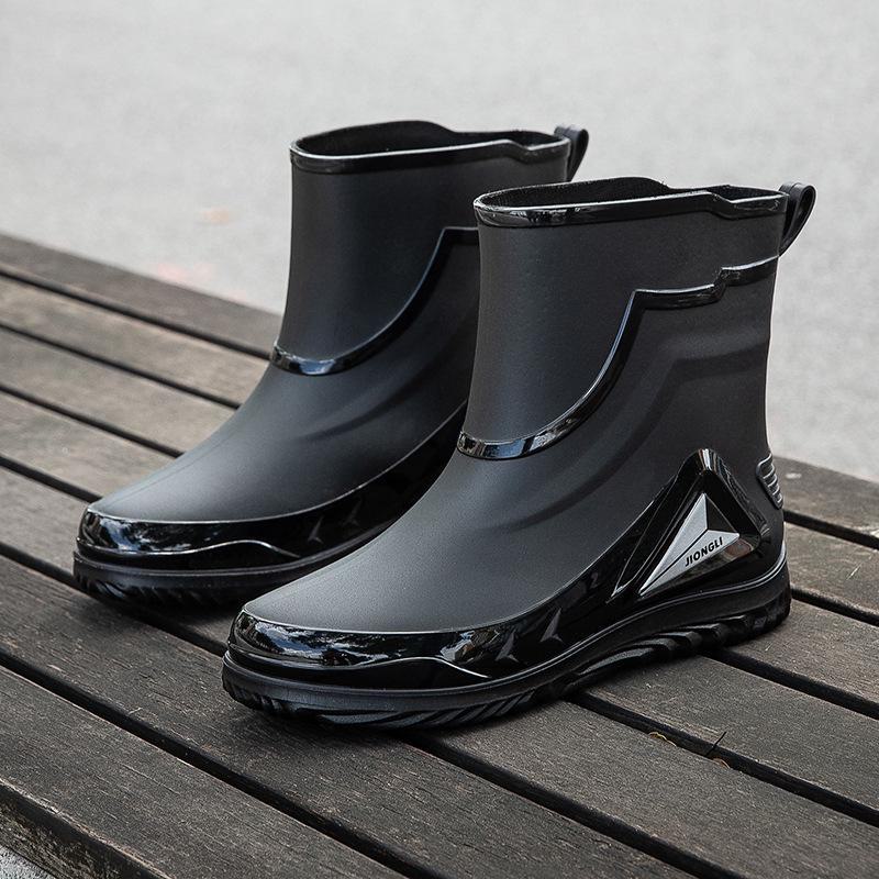 "Men's Waterproof Non-Slip Rubber Rain Boots for Outdoor, Car Wash & Kitchen Use"